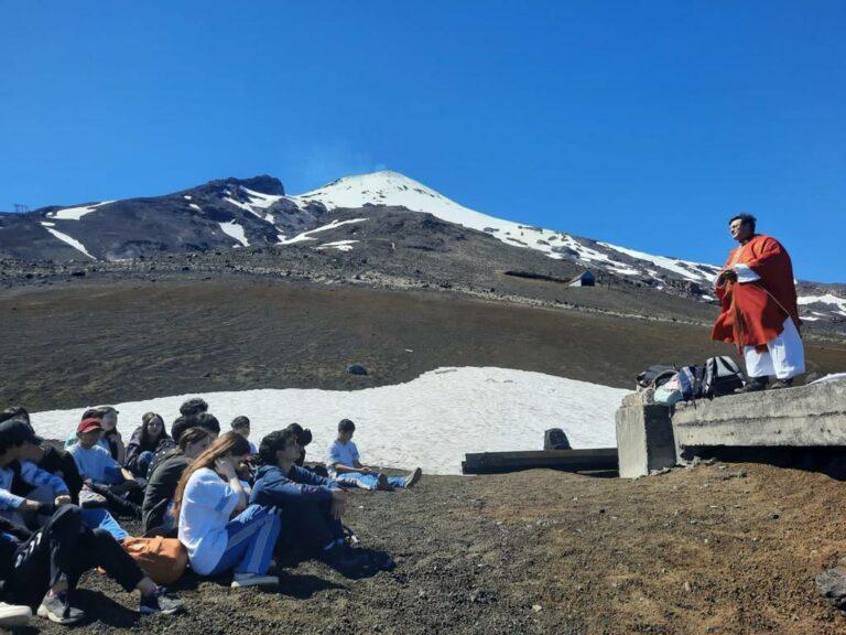 8vos básico de excursión al Volcán Villarrica (FOTOS)